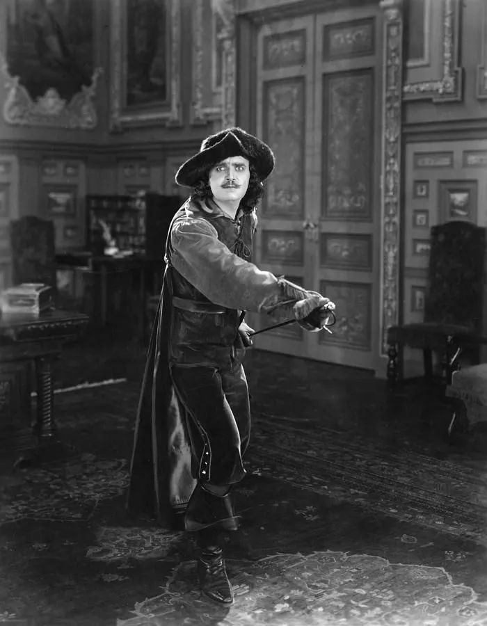 Douglas_Fairbanks_Three_Musketeers_character_promo.jpg